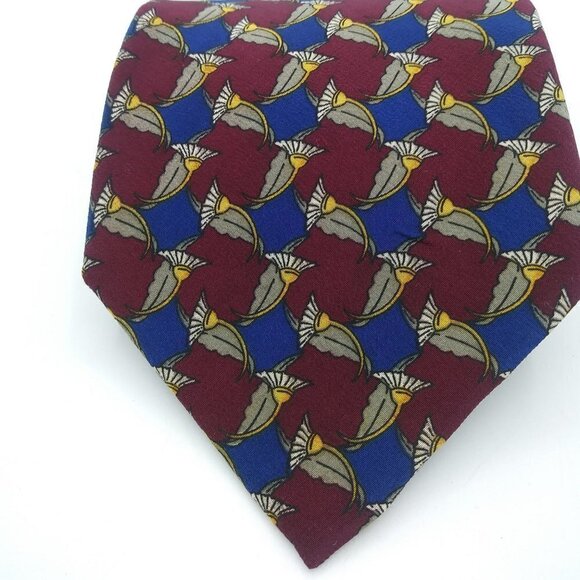 The Metropolitan Museum of Art Tie - Picture 2 of 8